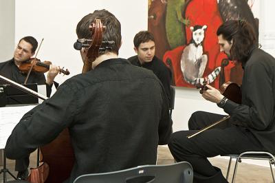 Koncert &bdquo;Atom String Quartet&rdquo;. Skład zespołu: Dawid Lubowicz, Mateusz Smoczyński, Michał Zaborski i&nbsp;Krzysztof Lenczowski